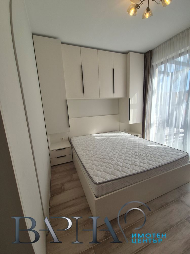 3-стаен - Варна, к.к. Св.Св. Константин и Елена - 0