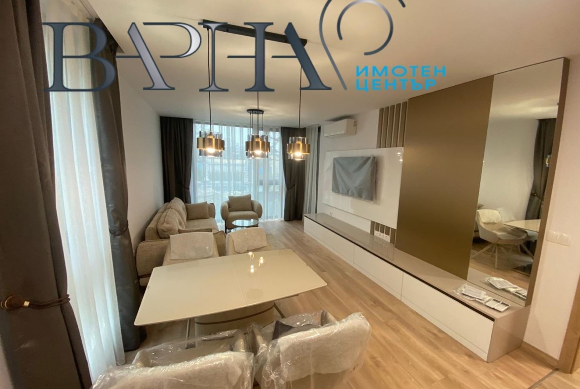 Луксозен Тристаен Апартамент Първи Наематели - 0
