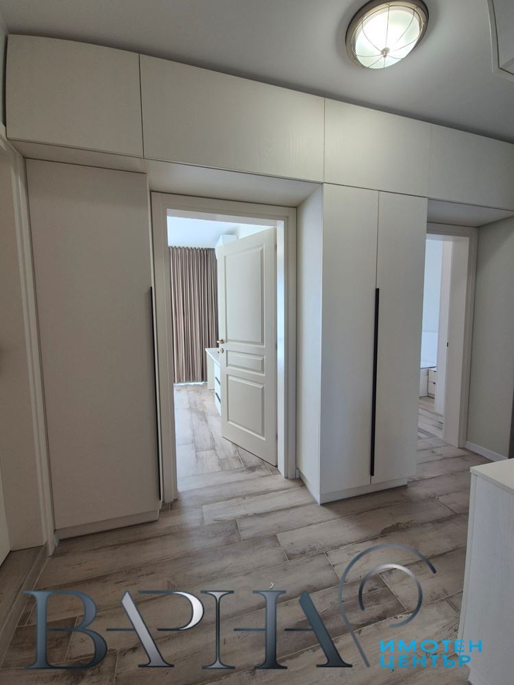 3-стаен - Варна, к.к. Св.Св. Константин и Елена - 0