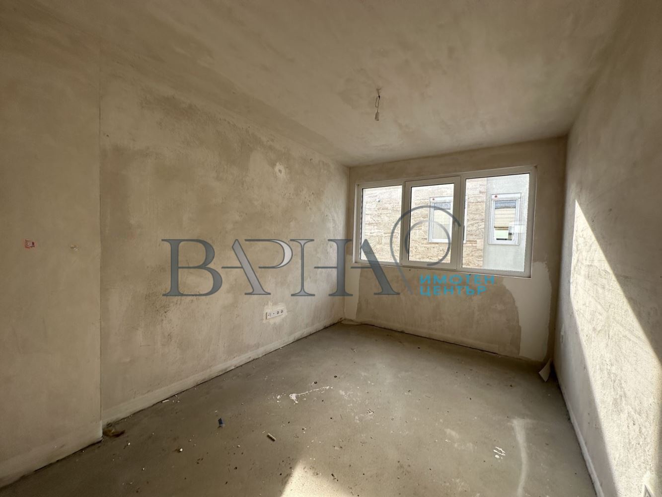 Къща - Варна, м-т Пчелина - 0