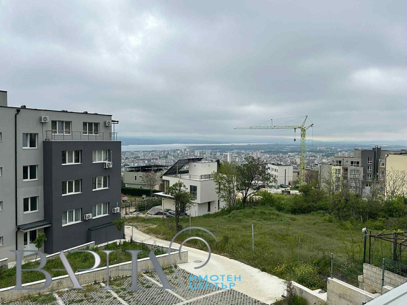 2-стаен - Варна, м-т Пчелина - 0