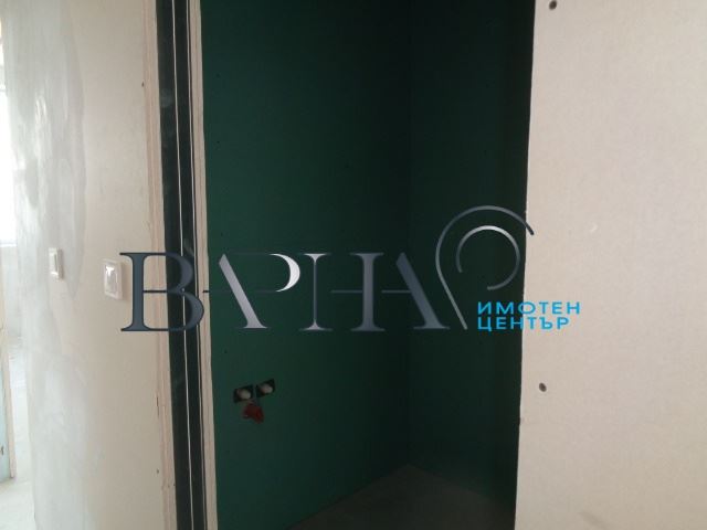 Варна Сити Парк Юг - Тристаен Апартамент с Панорама - 0