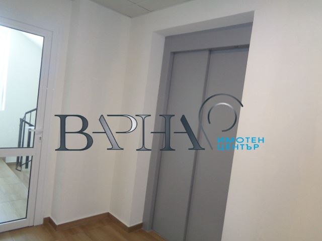 Варна Сити Парк Юг - Тристаен Апартамент с Панорама - 0