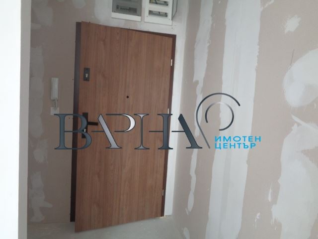 Варна Сити Парк Юг - Тристаен Апартамент с Панорама - 0