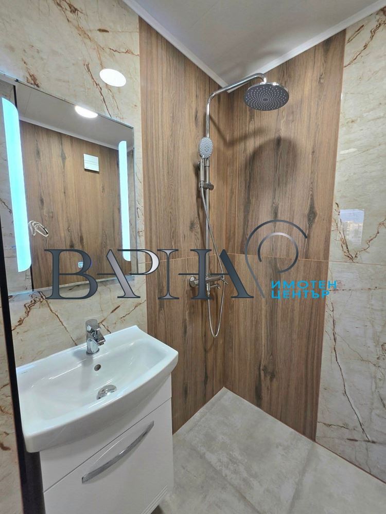 Продава Тристаен Апартамент в кв. Трошево След Основен Ремонт-0 Продава Тристаен Апартамент в кв. Трошево След Основен Ремонт - 0