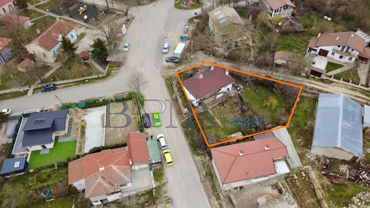 Къща - Варна, област, с.Куманово - 0