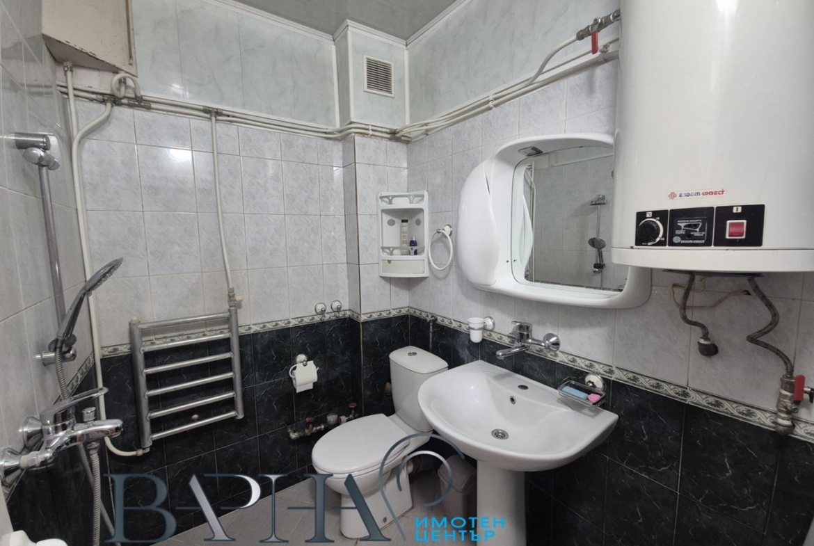 3-стаен - Варна, Погребите - 0