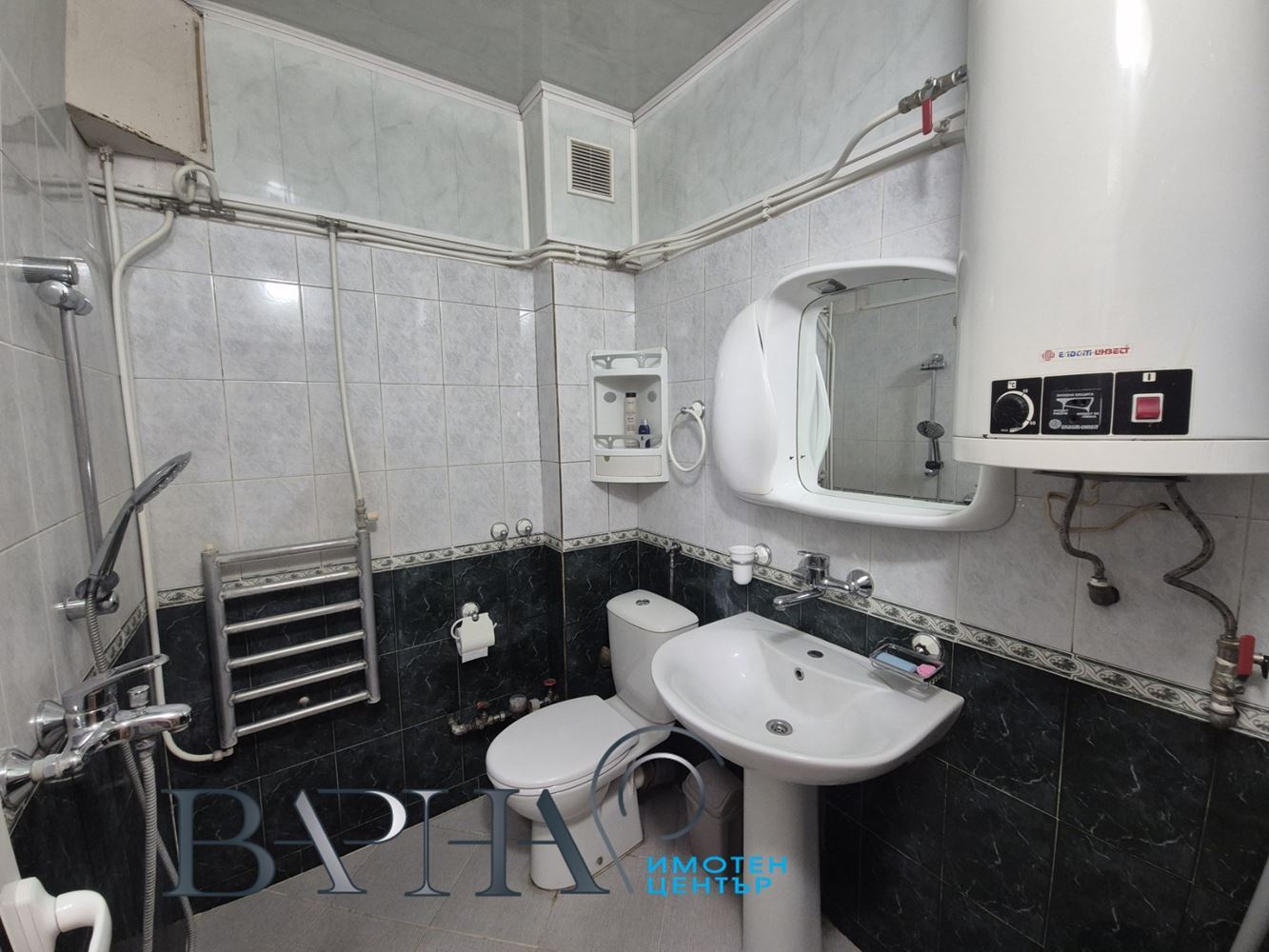 3-стаен - Варна, Погребите - 0